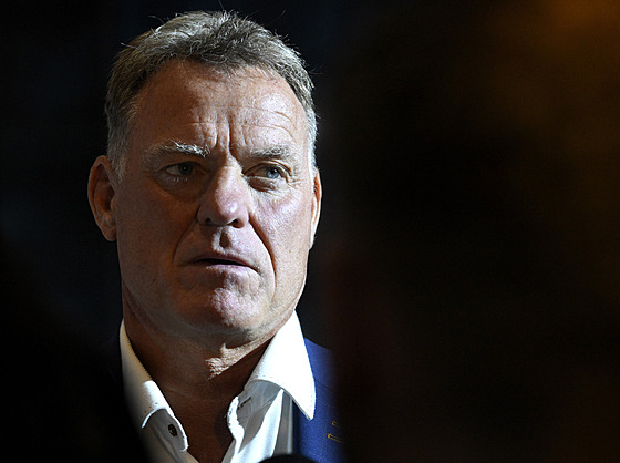 Reprezenta�ní trenér Radim Rulík na zahájení výstavy k leto�nímu mistrovství...