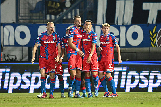 Plze�tí fotbalisté v Liberci.