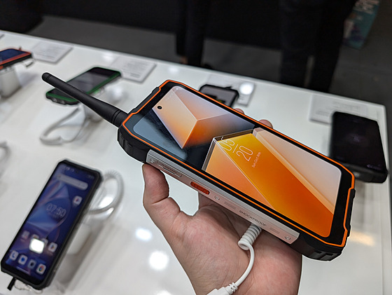 BlackView BL9300 (maketa)