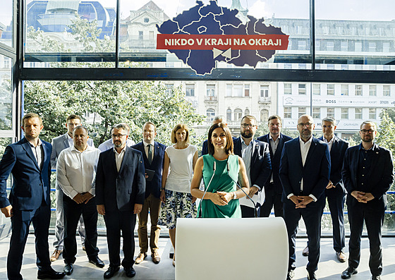 P�edsedkyn� TOP 09 Markéta Pekarová Adamová p�edstavila stranické lídry do...