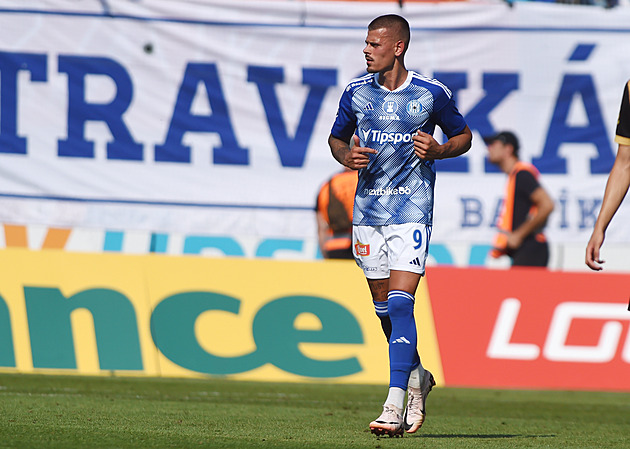 Hráčem srpna v lize je olomoucký Kliment, koučem Trpišovský ze Slavie