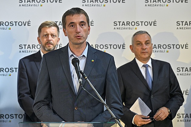 „Starosta roku“ i hokejista. Kdo je muž, který by mohl nahradit ministra Síkelu