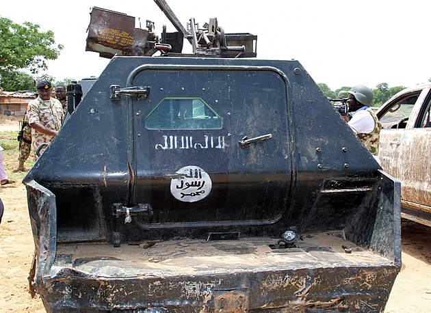 Ozbrojenci zabili v Nigérii přes 80 lidí. Armáda podezírá Boko Haram