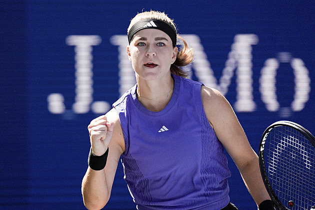 Muchová smetla světovou pětku a je ve čtvrtfinále US Open, Macháč vypadl