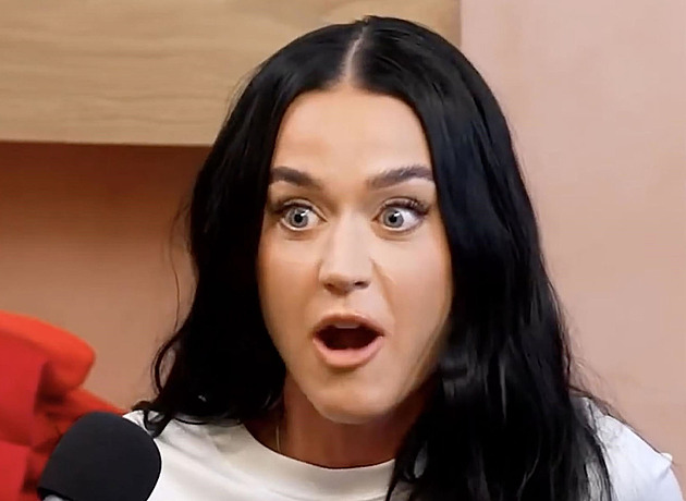 Za úklid orální sex. Katy Perry popsala vztah s Orlandem Bloomem