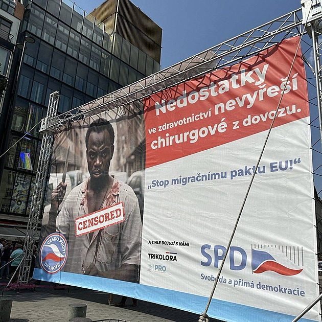 Poslanci vydali Okamuru ke stíhání. SPD využila jednání ke své kampani