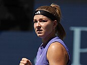 Karolína Muchová se raduje bhem tvrtfinále US Open.