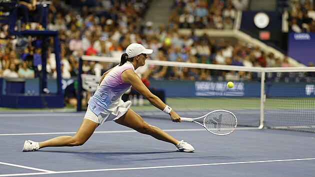 Forhendov der Polky Igy wiatekov v zpase 3. kola US Open.