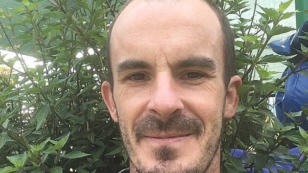 Ashley Paul Griffith, kter� se u soudu p�iznal k 307 p��pad�m n�sil� p�chan�ho na d�tech.