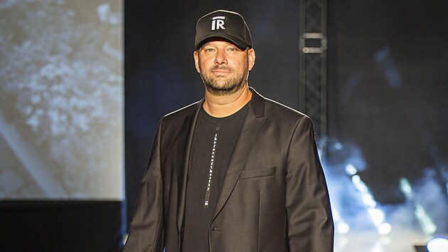 Petr �vancara v roli modela