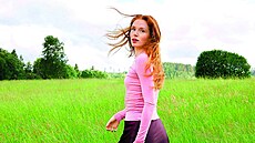 Midi sukn� v zajímavém barevném provedení p�esn� koresponduje s podzimní...