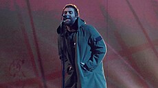 Liam Gallagher na p�edávání cen Brit Awards (21. února 2018)