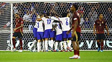 Francouztí fotbalisté slaví gól proti Belgii v Lize národ.