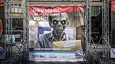 Václavské námstí zaplnily vizuály hnutí SPD.