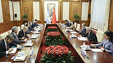 �ína jednala s argentinskou delegací v �ele s ministryní zahrani�í Dianou...