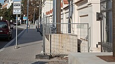 Na Mendlov� nám�stí Brn� je u� rok a p�l tato stavba provizorního parovodu....