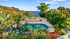 Peliv upravené zahrady, vetn avokáda, citrus, guavy a merunk, dodávají...