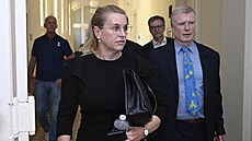 Simona Kratochvílová znovu stanula p�ed soudem v kauze sportovních dotací. (2....