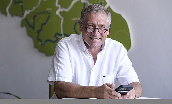 Bývalý hejtman Ivo Vondrák nucen� opustil hnutí ANO a pro leto�ní krajské volby...