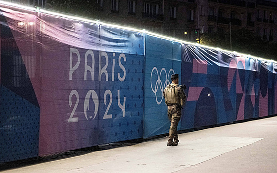 Policie je v Pa�í�i na ka�dém rohu. (6. srpna 2024)