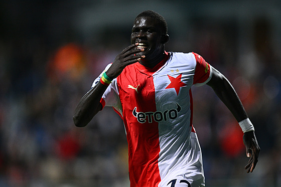 El Hadji Malick Diouf slaví druhý slávistický gól v utkání s Boleslaví.