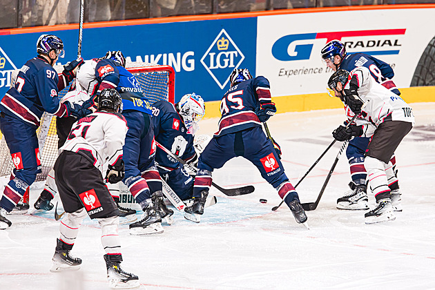 Z Německa s nulou. Sparta prohrála v LM v Berlíně, Pardubice ve Straubingu