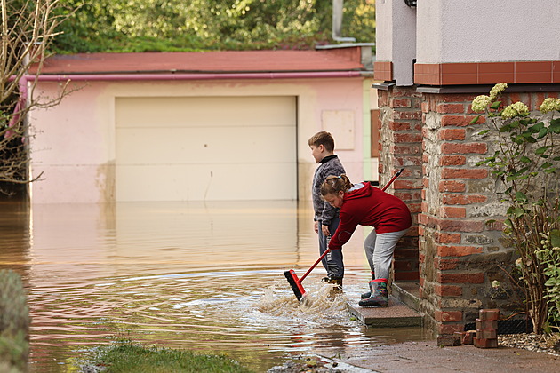 Úlevy na nájmech i příští rok. Krnov se dál vzpamatovává z ničivé povodně