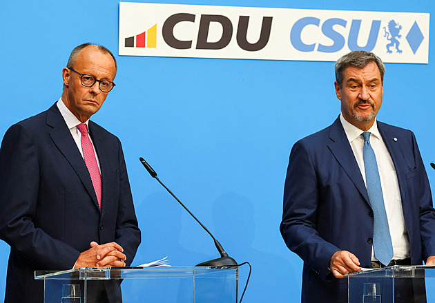 Deportace po dvou trestných činech, navrhuje německá CDU. Přitvrzuje i CSU