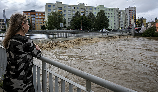 Zbourání poničeného mostu v Opavě ochromí tah na Hlučínsko, nový má být na jaře