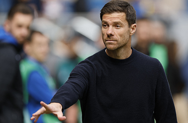 Potvrzeno. Xabi Alonso vystřídal Ancelottiho, povede Real Madrid