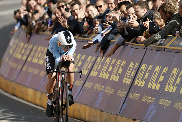 Tak se jede o nominaci. Kopecká zcela ovládla omnium na pražském velodromu