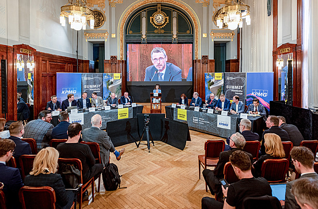 Nezvládnutá digitalizace způsobuje až paniku, zaznělo na stavebním summitu