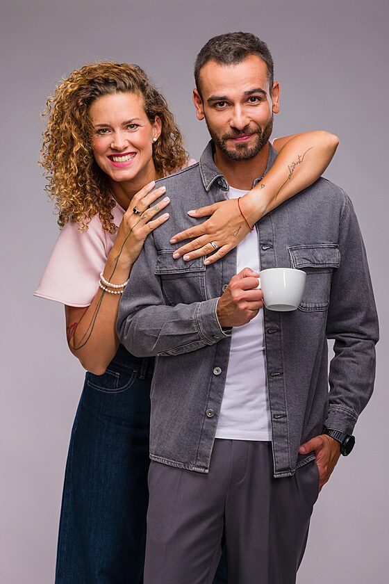 Peter Pecha Fanoušci Petera Pechy posílají dárky i jeho manželce Kateřině