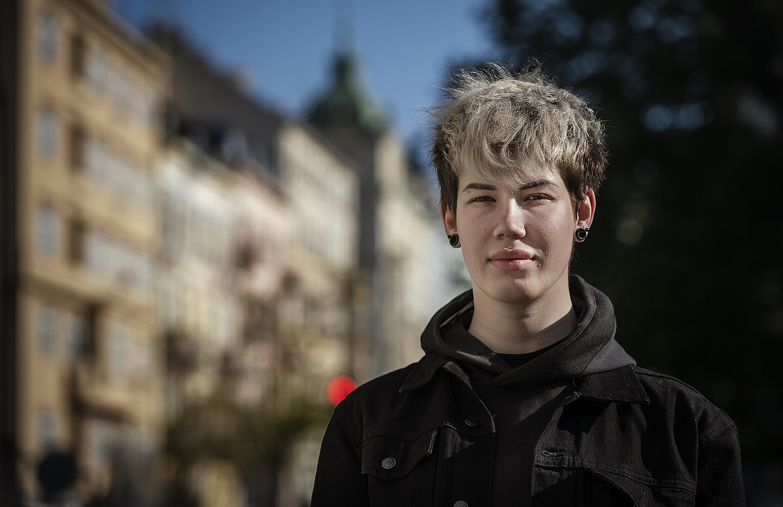 Nechal si změnit pohlaví, pak si to rozmyslel. S nárokem na bolestné neuspěl