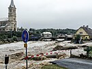 Mikulovice el nsledkm niiv povodn. eka Bl se tu rozlila, msty si...