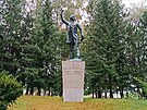 Socha Karla Havlka Borovskho v havlkobrodskm parku Budoucnost stoj u...