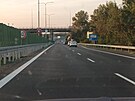 P�i v�jezdu z Pardubic sm�rem na Hradec Kr�lov� zapomn�li silni���i odstranit z...