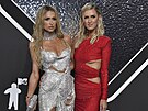 Sestry Paris Hiltonová a Nicky Rothschildová na MTV Video Music Awards. Paris...
