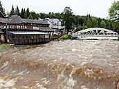 Bouící Labe u Bílého mostu ve pindlerov Mlýn (14.9.2024)