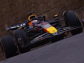 Max Verstappen z Red Bullu v tréninku na Velkou cenu Ázerbájdánu  F1.