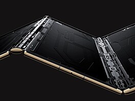 Huawei Mate XT Ultimate Design