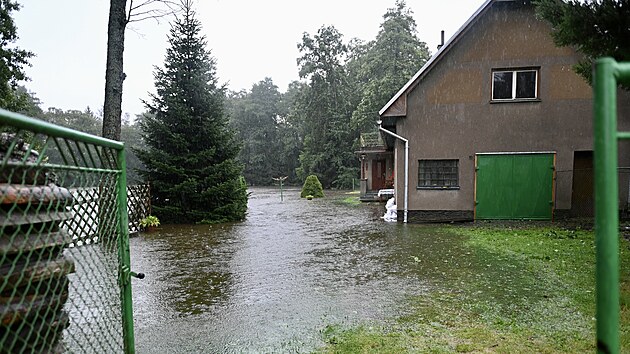 Rozvodnn eka Doubrava v Blku na Havlkobrodsku. (15. 9. 2024)