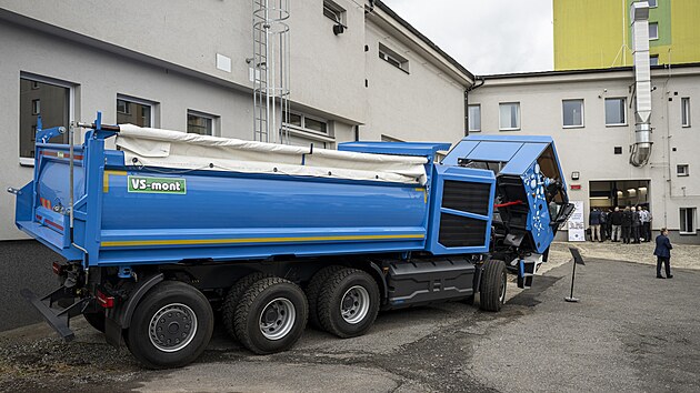 Prezenta�n� akce Tech Days s podtitulem Poznejte vod�kov� a dal�� technologie zbl�zka. V�vojov� a v�robn� prostory spole�nosti Devinn, kde vznikaj� vod�kov� vozidla, bezemisn� gener�tory energie i �e�en� pro snaz�� nab�jen� elektromobil�, 11.  z��� 2024, Jablonec nad Nisou.