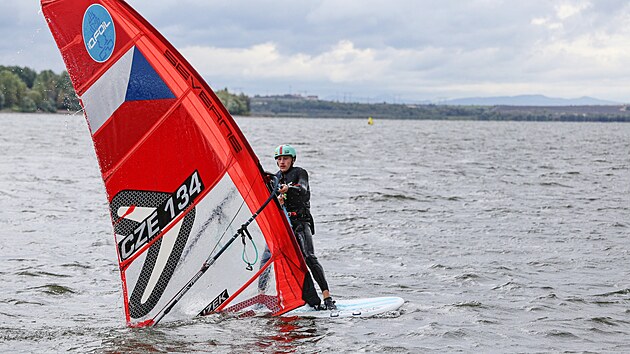 Nechranice pilkaly vyznavae vodnch adrenalinovch sport. V sobotu a v nedli pehrada tak host tradin windsurfingov zvod Nechranick buchta. (14. z 2024)