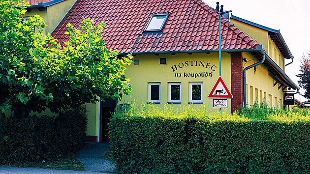 V Nezamyslic�ch na Prost�jovsku je zna�ka, kter� v p�ehledu dopravn�ch zna�ek platn�ch v �R chyb�.