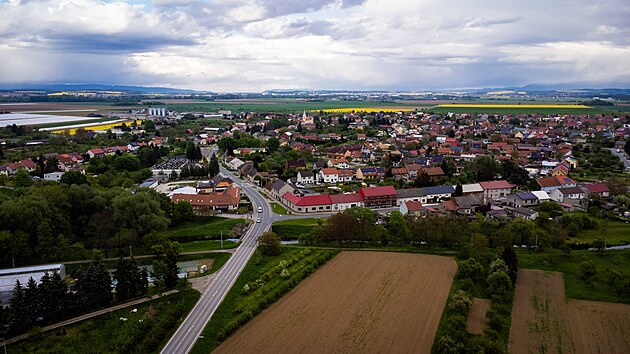 Leteck� pohled na obec Troubky v Olomouck�m kraji, kterou velmi zpusto�ily ni�iv� povodn� v roce 1997.