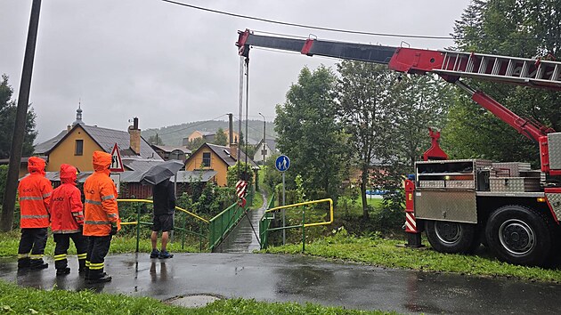 Hasii a obce na Jesenicku se pipravuj na pvaly vody, kter meteorologov pedpovdaj. (12. z 2024)