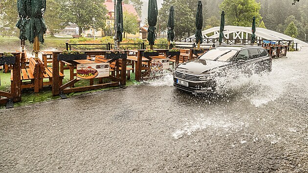 Rozbouen Labe ve pindlerov Mln (15.9.2024).