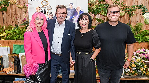 Tereza Makov na oslav 70. narozenin skladatele Zdeka Bartka (z 2024)
