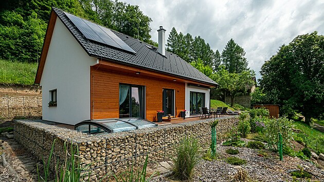 Majitel� se neb�li komplikac� a stavbu realizovali. 